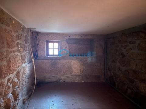 Moradia T5 Venda em Telões,Vila Pouca de Aguiar