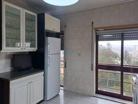 Apartamento T4 Venda em Vila Real (Nossa Senhora da Conceição, São Pedro e São Dinis),Vila Real