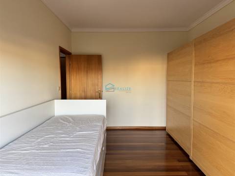 Apartamento T4 Venda em Vila Real (Nossa Senhora da Conceição, São Pedro e São Dinis),Vila Real
