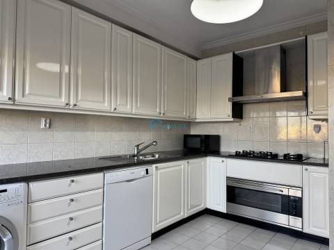 Apartamento T4 Venda em Vila Real (Nossa Senhora da Conceição, São Pedro e São Dinis),Vila Real
