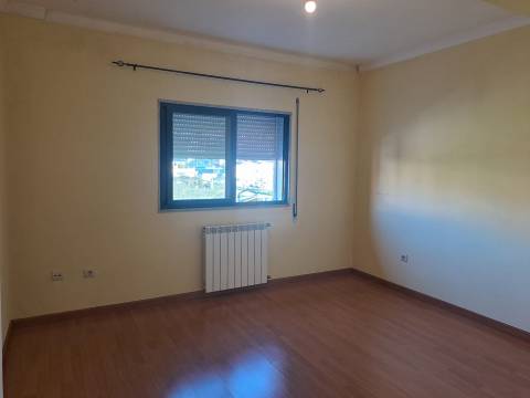 Apartamento T3 em Murça