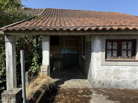 Moradia Geminada T3 Venda em Folhadela,Vila Real