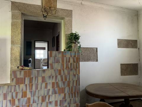 Moradia Geminada T3 Venda em Folhadela,Vila Real