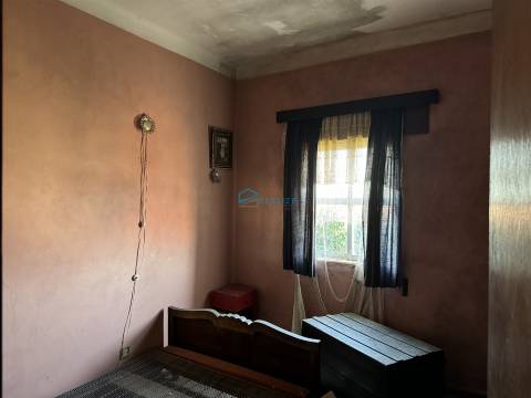 Moradia Geminada T3 Venda em Folhadela,Vila Real