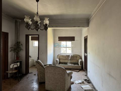 Moradia Geminada T3 Venda em Folhadela,Vila Real