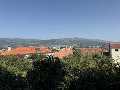 Moradia Geminada T3 Venda em Folhadela,Vila Real