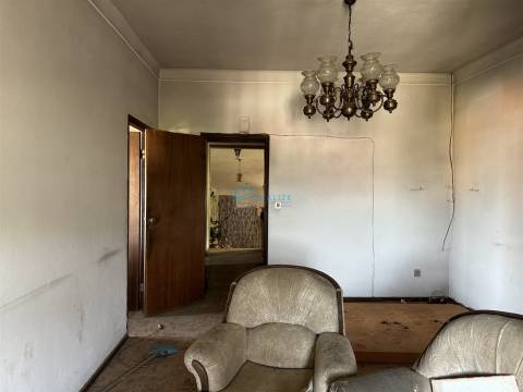 Moradia Geminada T3 Venda em Folhadela,Vila Real