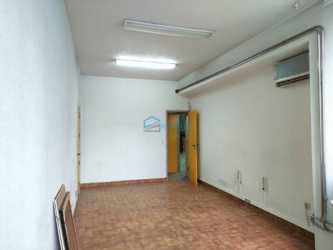 Loja para venda no Mantas, Vila Real