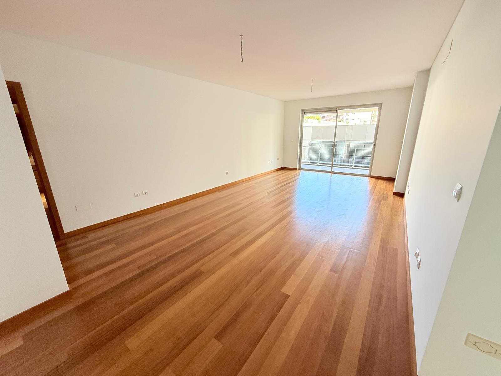 Apartamento T3 Venda em São Martinho,Funchal