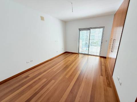 Apartamento T3 Venda em São Martinho,Funchal