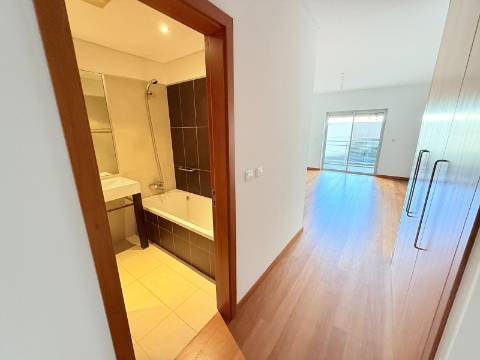 Apartamento T3 Venda em São Martinho,Funchal
