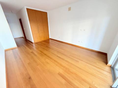 Apartamento T3 Venda em São Martinho,Funchal