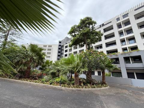 Apartamento T3 - Piscina