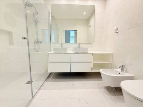 Apartamento T3 - Piscina