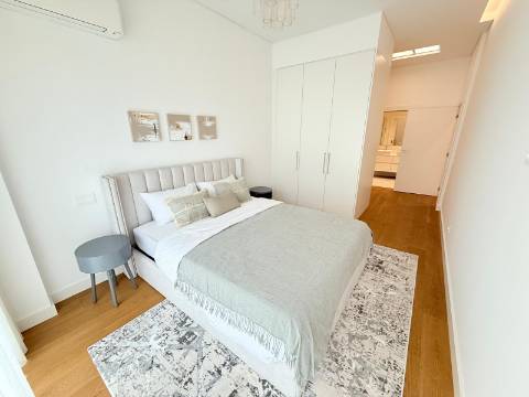 Apartamento T3 - Piscina