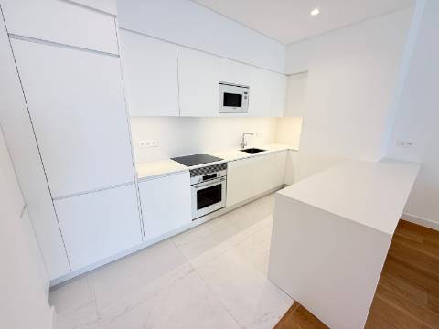 Apartamento T3 - Piscina