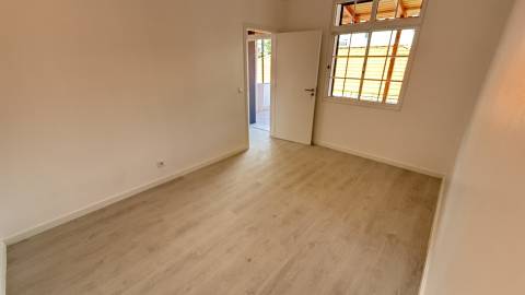 Andar Moradia T2 Venda em Funchal (São Pedro),Funchal