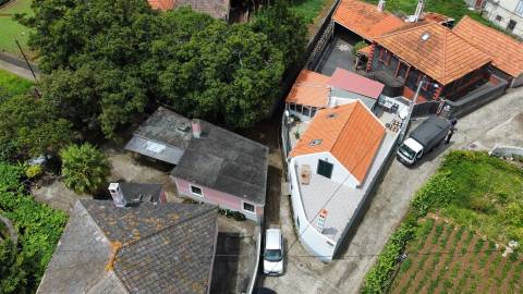 Moradia Isolada T3+1 DUPLEX Venda em Ponta do Pargo,Calheta (Madeira)