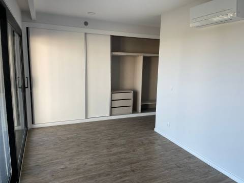 Apartamento T3 Venda em São Martinho,Funchal