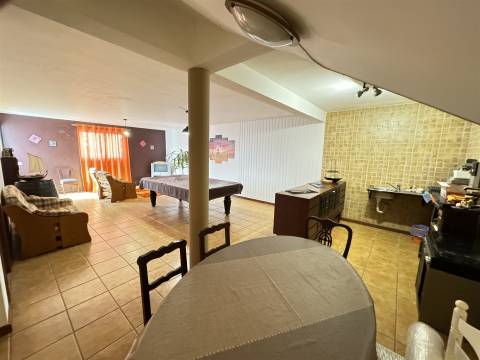 Moradia Isolada T2+1 Venda em Monte,Funchal