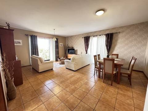 Moradia Isolada T2+1 Venda em Monte,Funchal