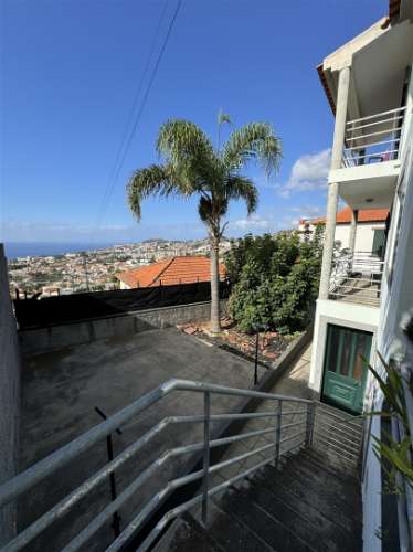Moradia Isolada T2+1 Venda em Monte,Funchal