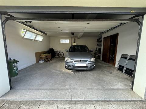 Moradia Isolada T2+1 Venda em Monte,Funchal