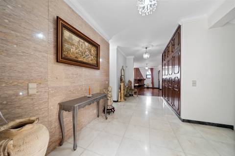 Moradia T5 Venda em Monte,Funchal