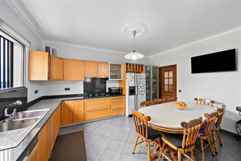 Moradia T5 Venda em Monte,Funchal