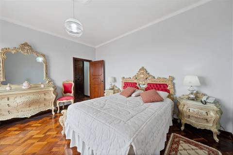 Moradia T5 Venda em Monte,Funchal