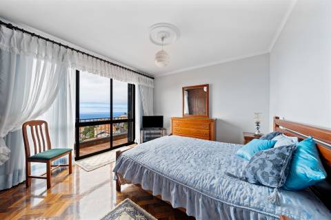 Moradia T5 Venda em Monte,Funchal