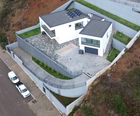 Moradia Isolada T3 Venda em Santa Cruz,Santa Cruz