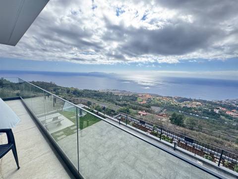 Moradia Isolada T3 Venda em Santa Cruz,Santa Cruz