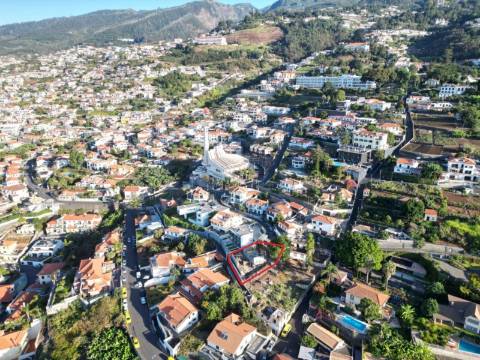 Moradia T3 Venda em Monte,Funchal