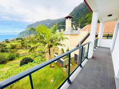 Moradia Arco São Jorge