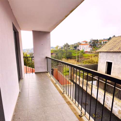 Moradia em Banda T3 Venda em Gaula,Santa Cruz