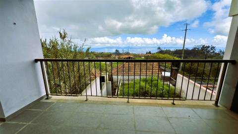 Moradia em Banda T3 Venda em Gaula,Santa Cruz