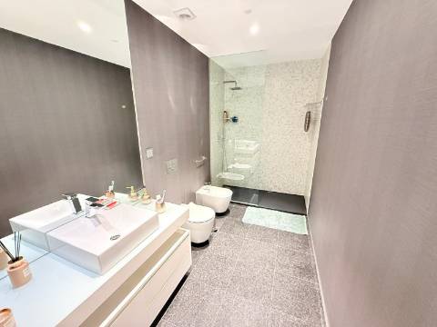 Apartamento T3 Venda em São Martinho,Funchal