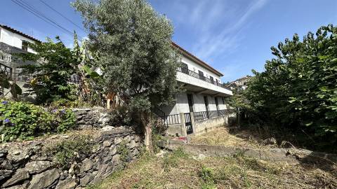 Moradia Isolada T3+2 Venda em Santa Cruz,Santa Cruz