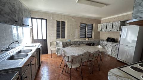 Moradia Isolada T3+2 Venda em Santa Cruz,Santa Cruz