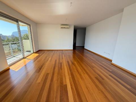 Apartamento T3 Venda em São Martinho,Funchal