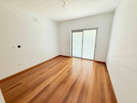 Apartamento T3 Venda em São Martinho,Funchal