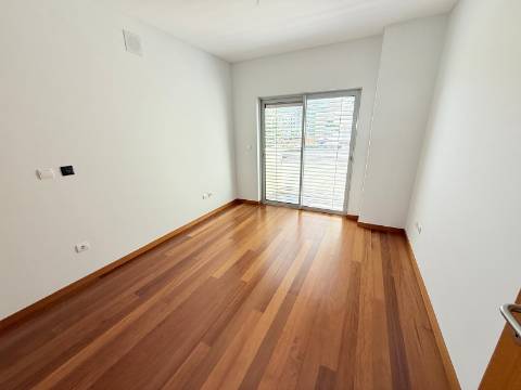Apartamento T3 Venda em São Martinho,Funchal
