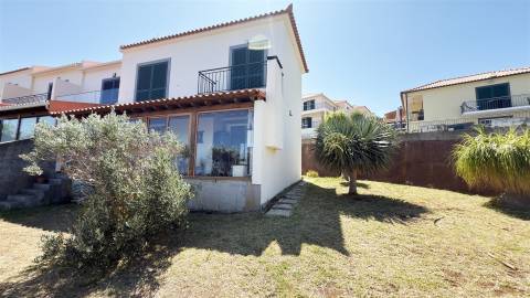 Moradia em Banda T2 Venda em Água de Pena,Machico