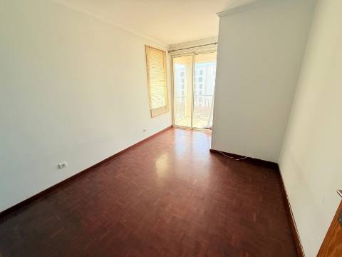 Apartamento T4 Venda em São Martinho,Funchal