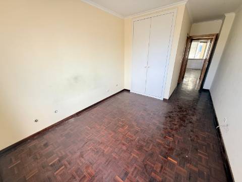 Apartamento T4 Venda em São Martinho,Funchal