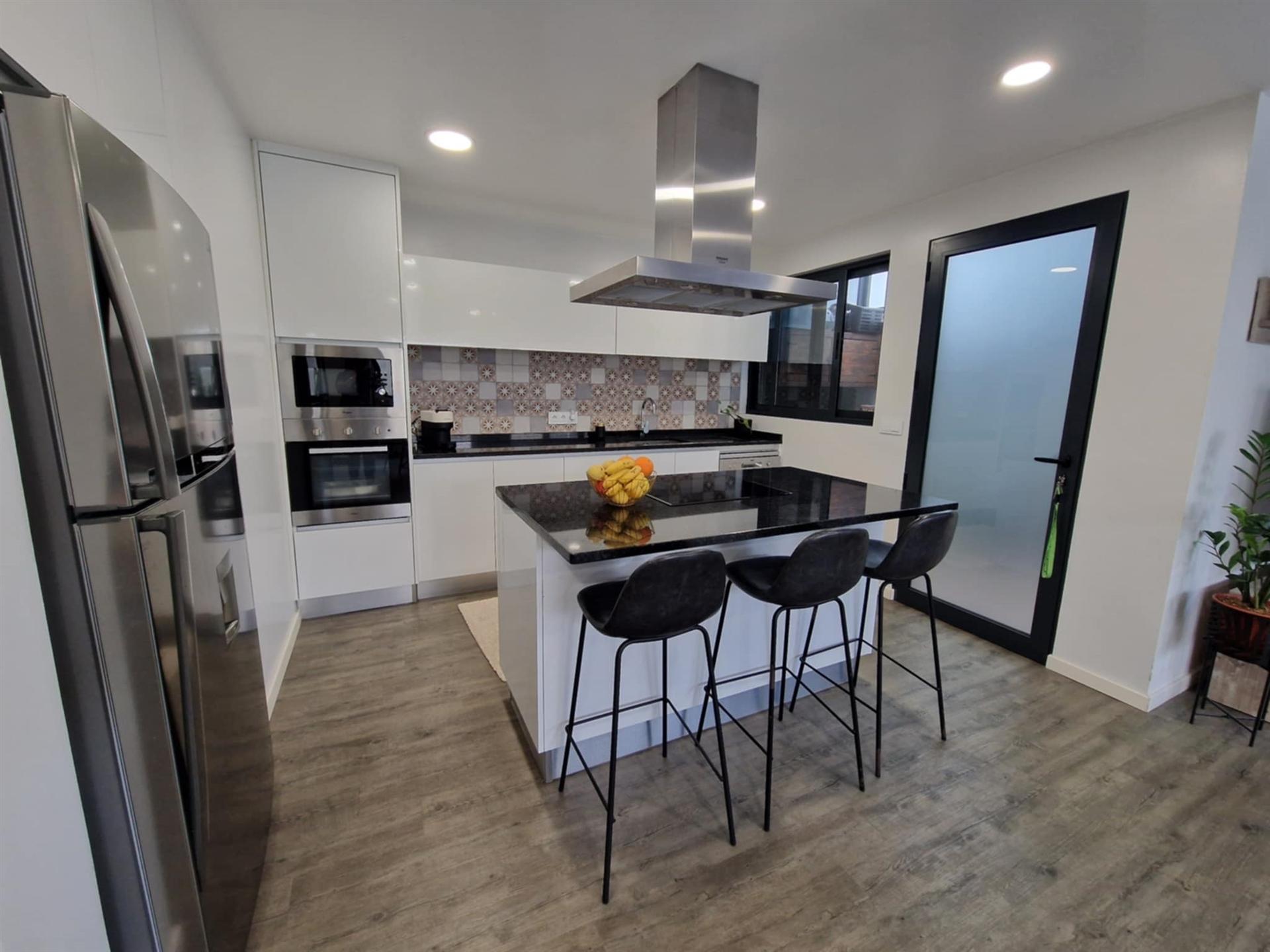 Andar Moradia T3 Venda em Santo António,Funchal