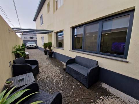 Andar Moradia T3 Venda em Santo António,Funchal