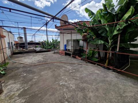 Moradia Isolada T4 Venda em Imaculado Coração de Maria,Funchal