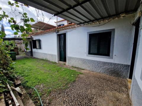 Moradia Isolada T4 Venda em Imaculado Coração de Maria,Funchal